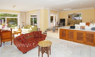 Villa for sale close to the beach in the area of Marbella – Estepona 11