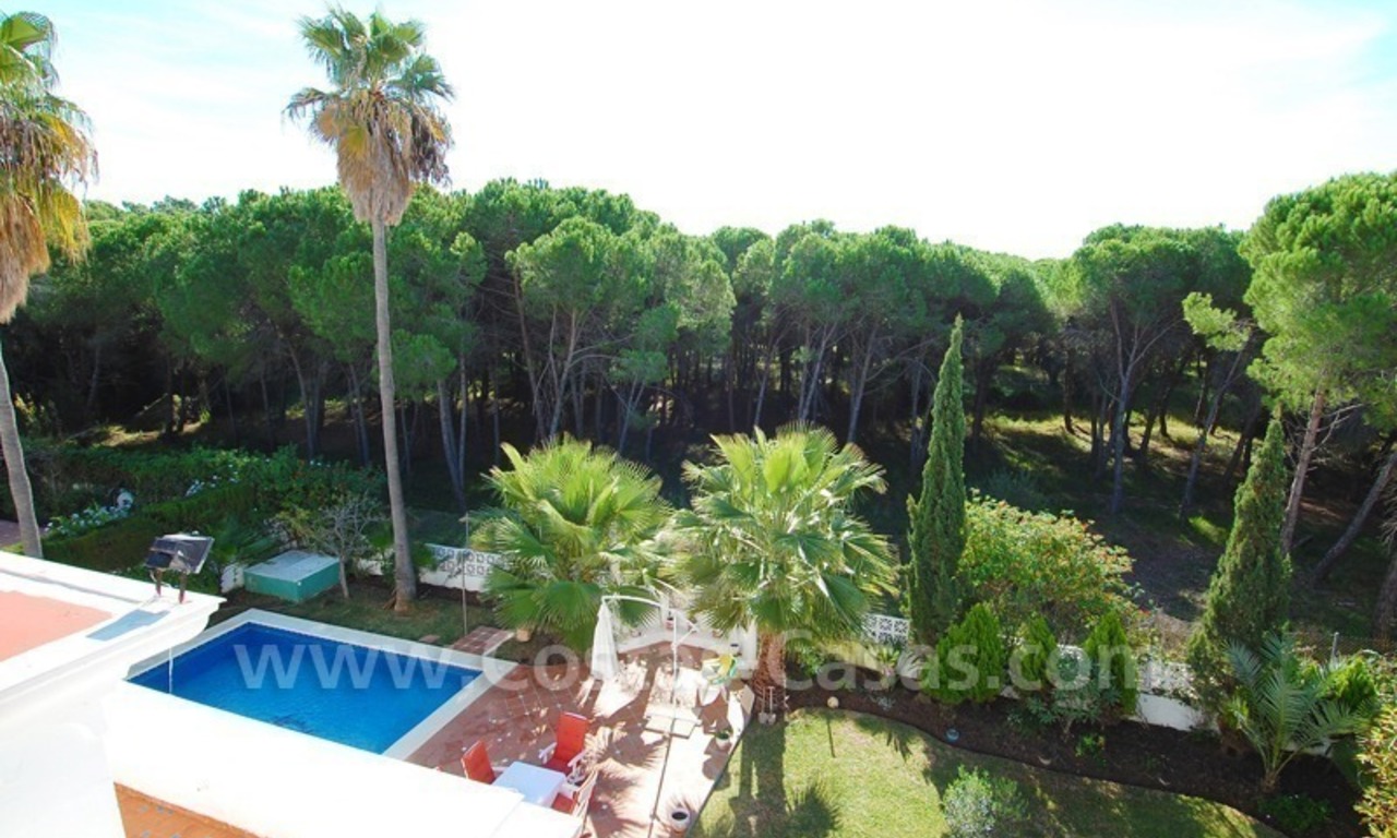 Villa for sale close to the beach in the area of Marbella – Estepona 5