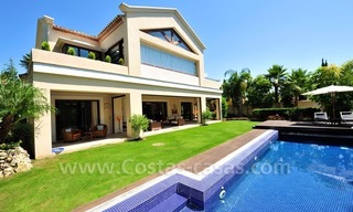 Exclusive villa for sale, beachside Golden Mile in Marbella 1