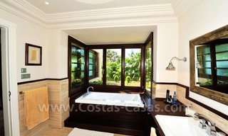 Exclusive villa for sale, beachside Golden Mile in Marbella 22