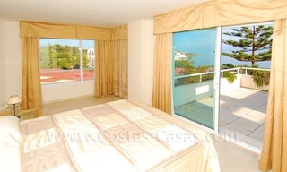 Beachfront apartments and penthouse for sale in a front line beach complex on the New Golden Mile, Marbella - Estepona 12