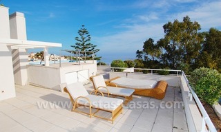 Beachfront apartments and penthouse for sale in a front line beach complex on the New Golden Mile, Marbella - Estepona 17