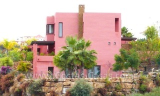 Exclusive contemporary style villa for sale in a renowned golf course, Marbella – Benahavis- Estepona. 1