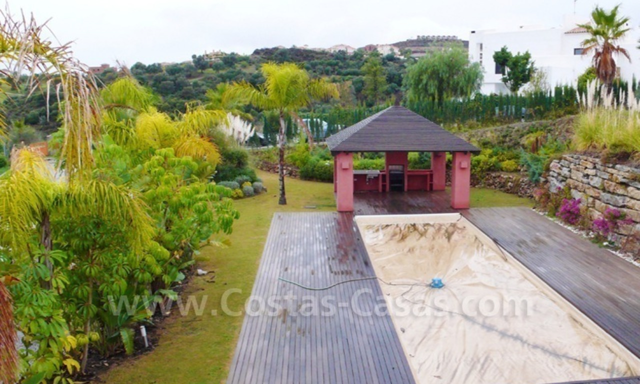 Exclusive contemporary style villa for sale in a renowned golf course, Marbella – Benahavis- Estepona. 4