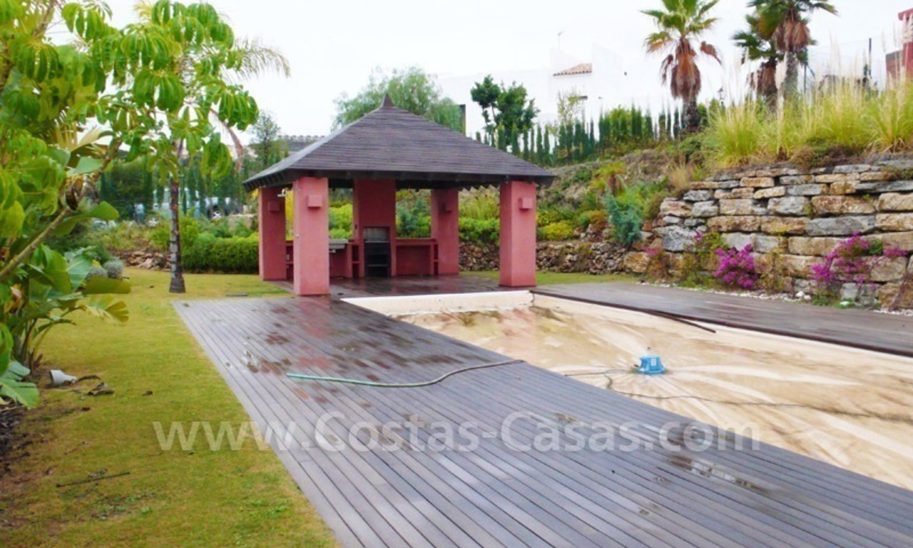 Exclusive contemporary style villa for sale in a renowned golf course, Marbella – Benahavis- Estepona. 5