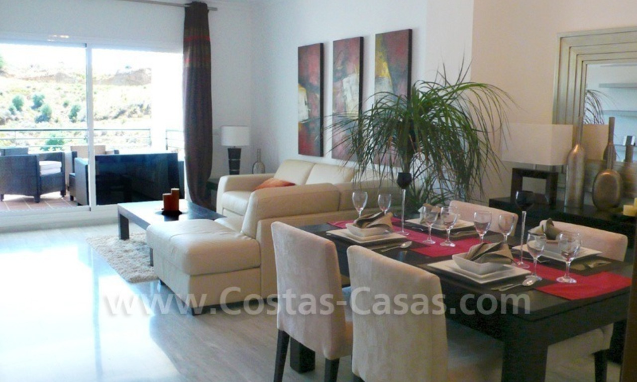 Bargain frontline golf penthouses and apartments for sale on Golf resort in Costa del Sol 9