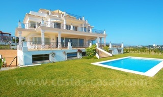Spacious luxury villa for sale, golf resort, Benahavis – Marbella – Estepona on the Costa del Sol. 1