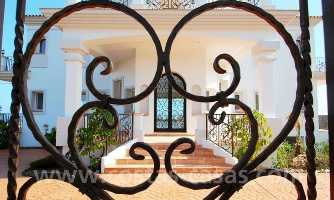 Spacious luxury villa for sale, golf resort, Benahavis – Marbella – Estepona on the Costa del Sol. 5