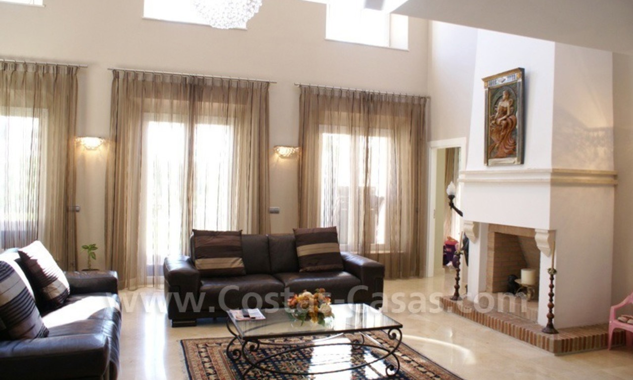 Luxury villa to buy in Nueva Andalucia - Marbella 7