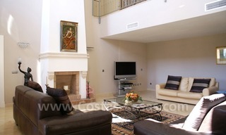 Luxury villa to buy in Nueva Andalucia - Marbella 10