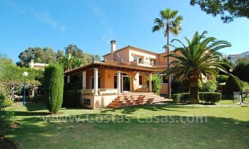 Beachside villa for sale in Elviria, Marbella 