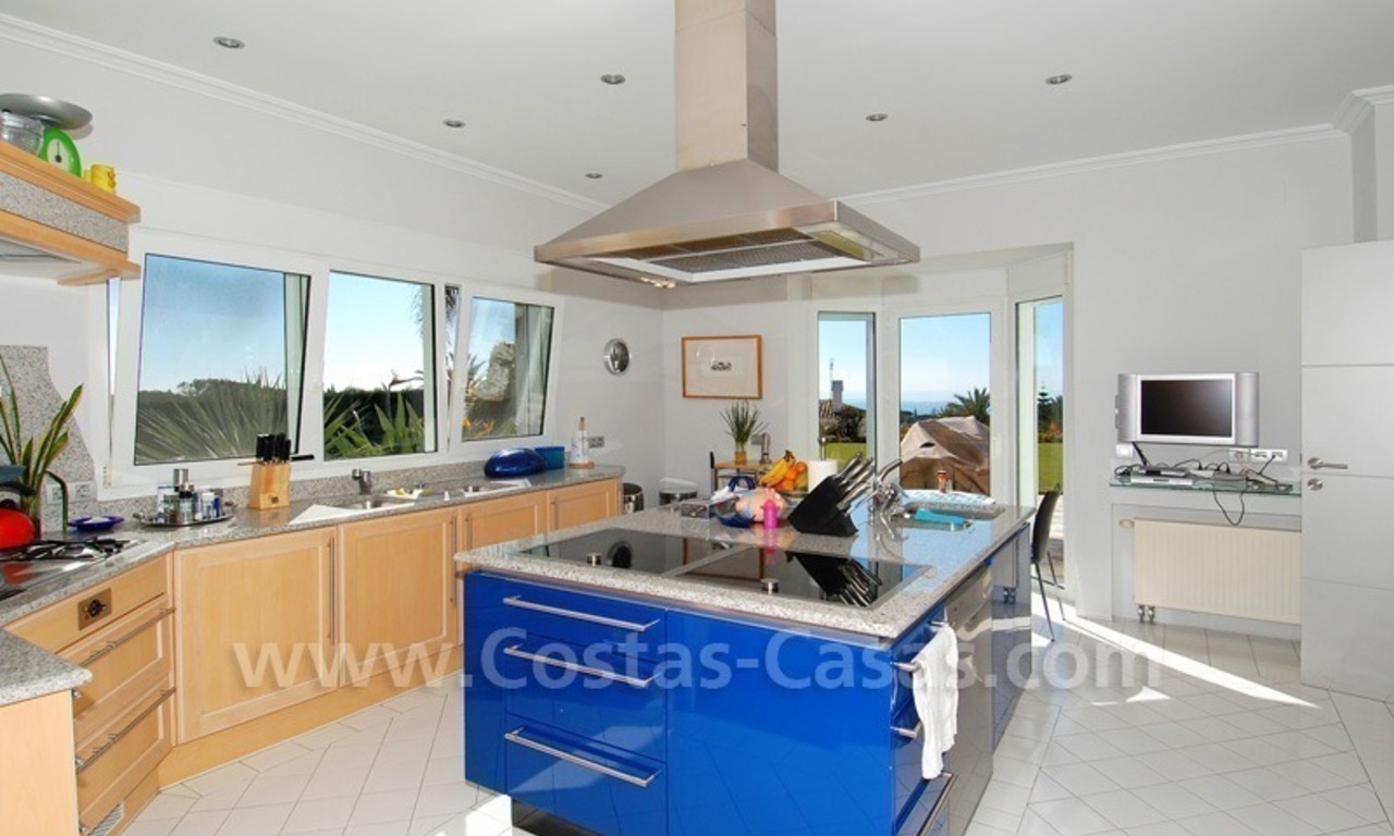Breathtaking immaculate contemporary style villa for sale in Marbella on a large plot with sea view 20