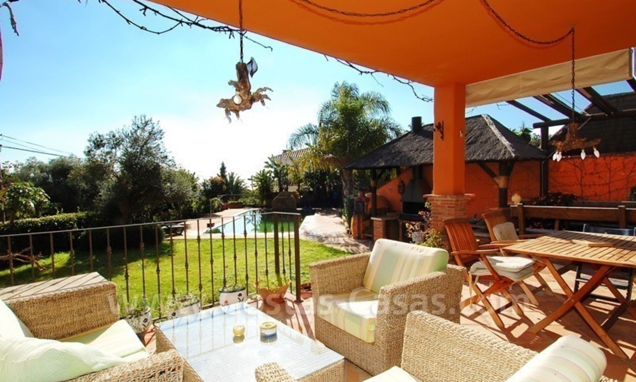 Charming beachside detached villa for sale in Eastern Marbella 5