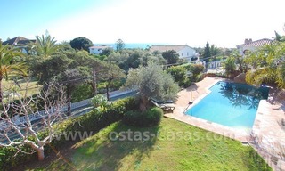 Charming beachside detached villa for sale in Eastern Marbella 20