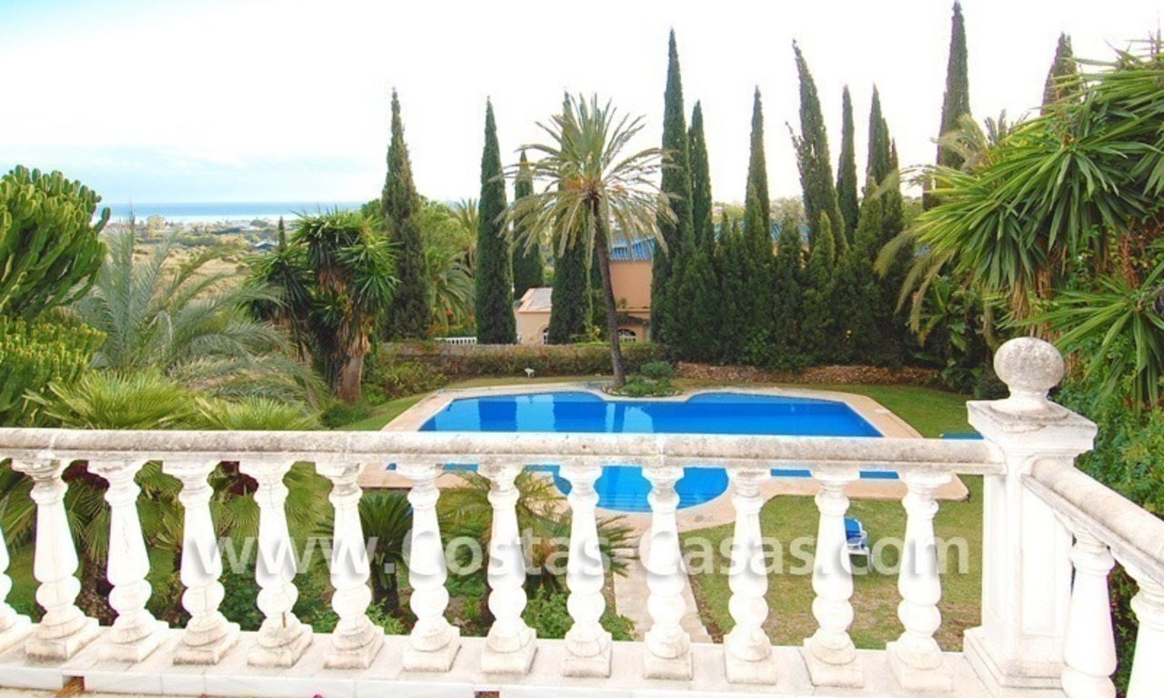 Huge Arabic Andalusian style villa for sale, Marbella - Estepona 1