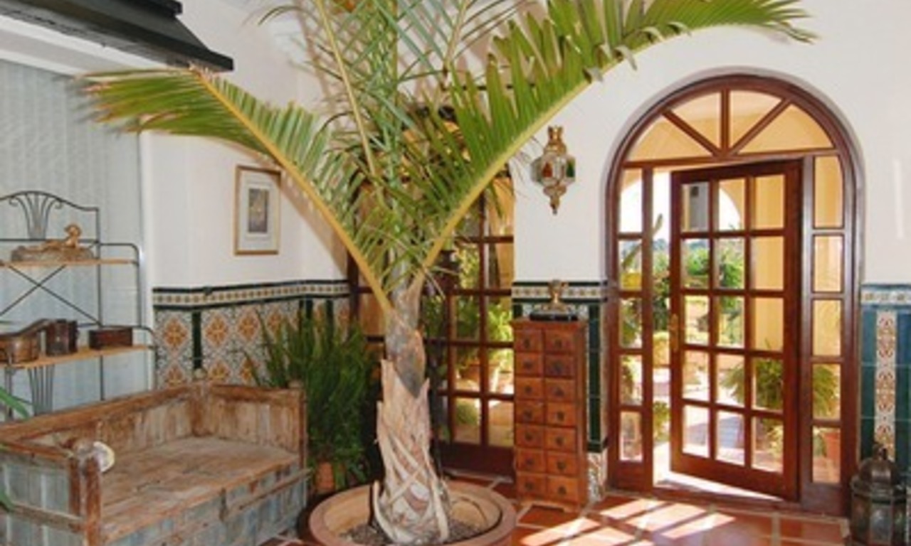 Villa on first line Aloha golf in a prime area for sale in Marbella – Puerto Banús – Nueva Andalucía 13