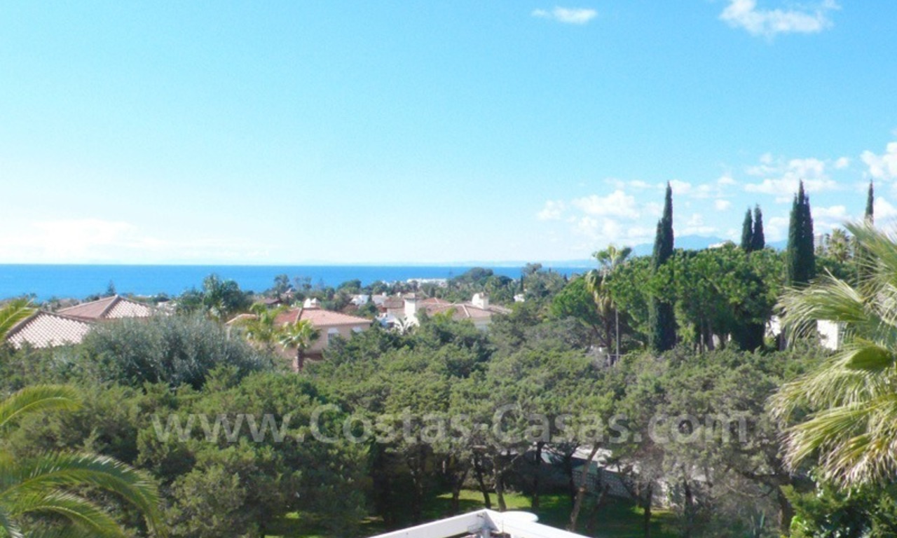 Investment villa for sale on sea side in Marbella East 0
