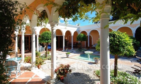 Romantic villa for sale above the Golden Mile in Marbella 