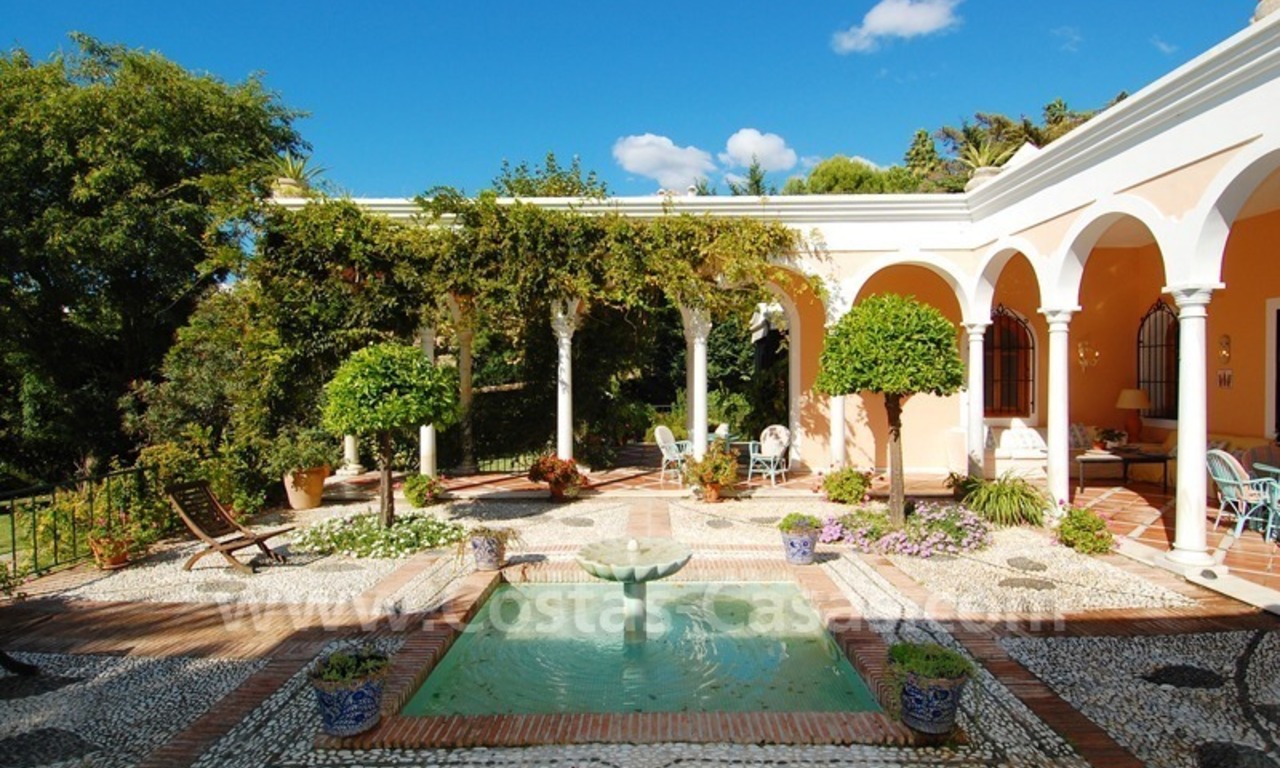 Romantic villa for sale above the Golden Mile in Marbella 6