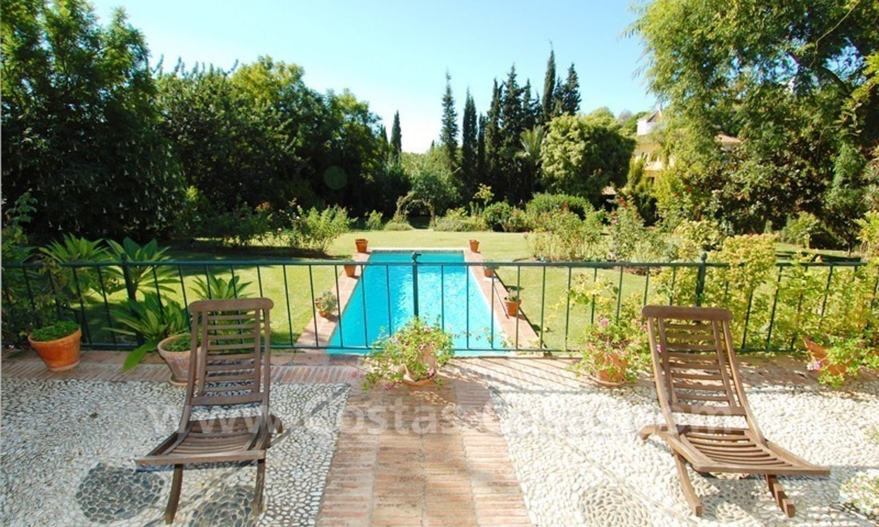 Romantic villa for sale above the Golden Mile in Marbella 13