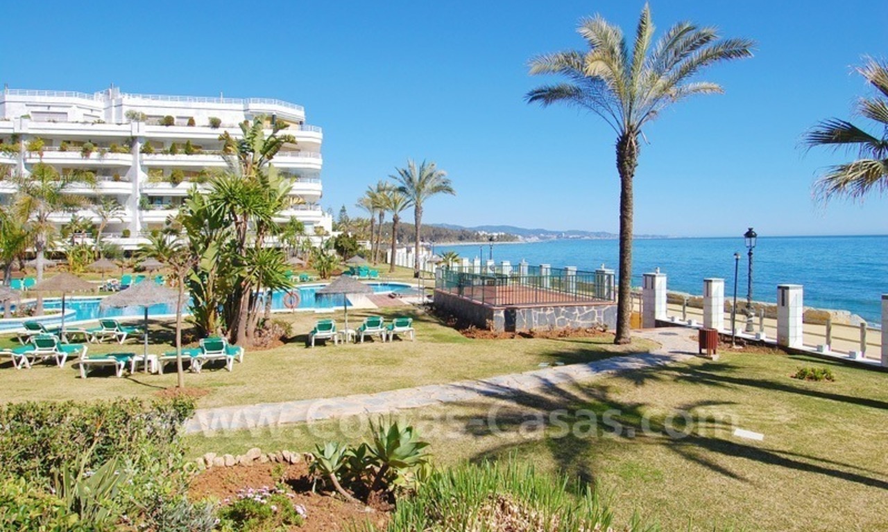 Beachfront contemporary apartment for sale, Golden Mile, Marbella 21