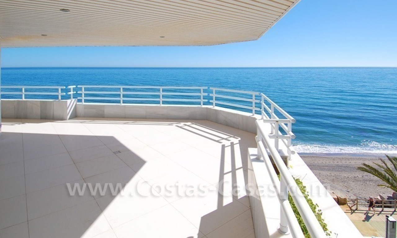 Beachfront contemporary apartment for sale, Golden Mile, Marbella 6