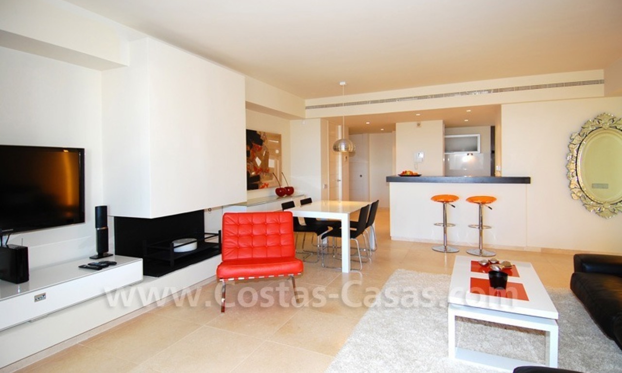Bargain! Modern style luxury apartment for sale, golf resort, Marbella - Benahavis 15