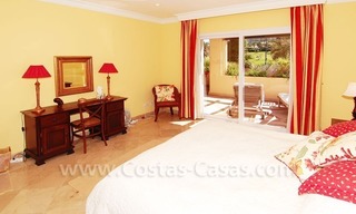 Ample luxury apartment to buy in Nueva Andalucia, Marbella 10