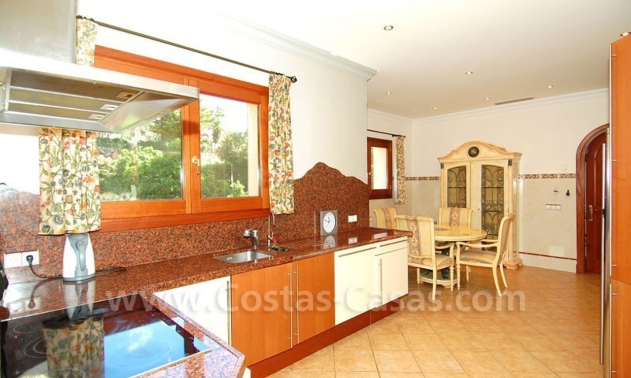 Bargain luxury villa for sale in Sierra Blanca, Marbella 20