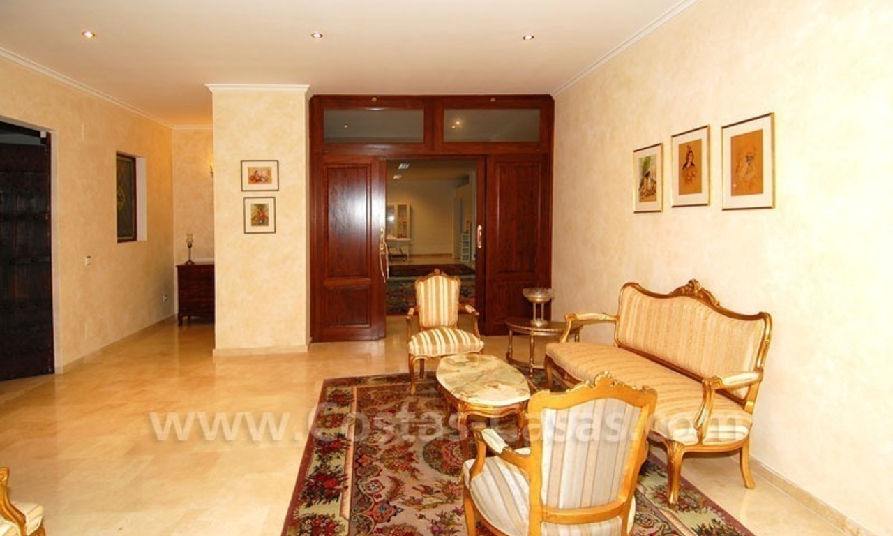 Bargain luxury villa for sale in Sierra Blanca, Marbella 22