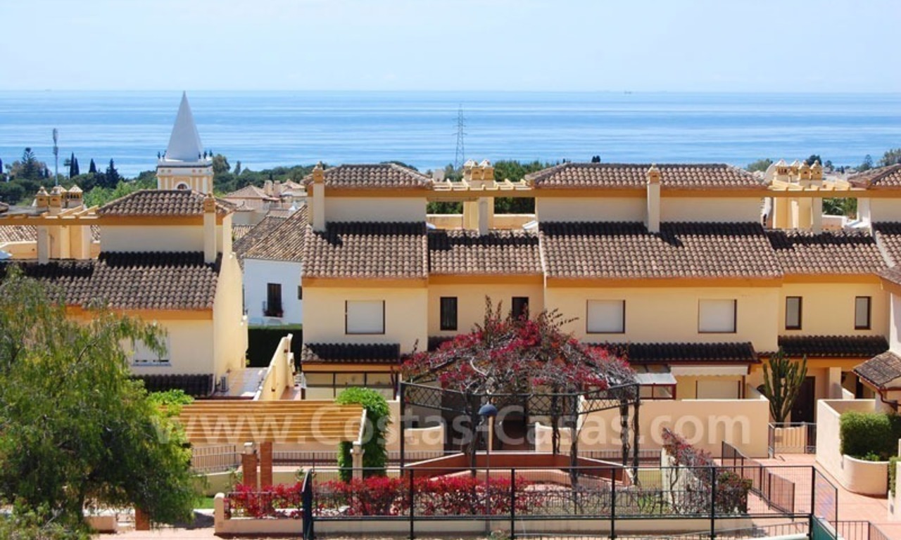 Bargain townhouses for sale on the Golden Mile in Marbella 4