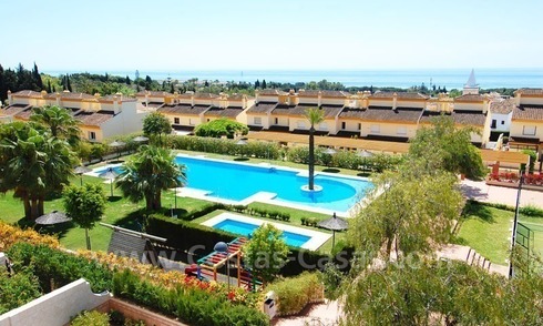 Bargain townhouses for sale on the Golden Mile in Marbella 