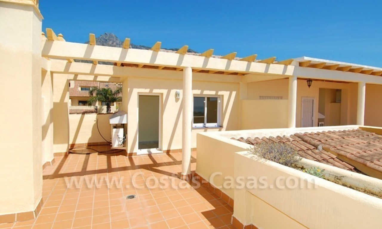 Bargain townhouses for sale on the Golden Mile in Marbella 6