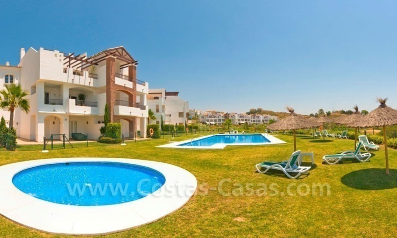 Ready to move in Bargain golf apartments and penthouses for sale in Marbella - Benahavis with golf and sea views 1
