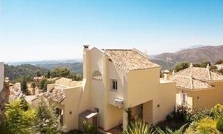 Bargain modern Andalusian style villa to buy in Marbella 6