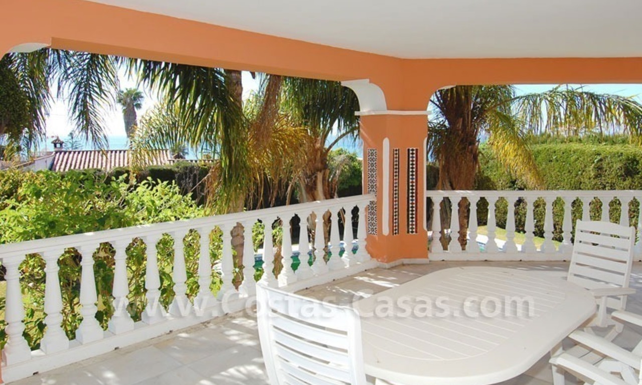 Villa for sale close to the beach in Marbella 19