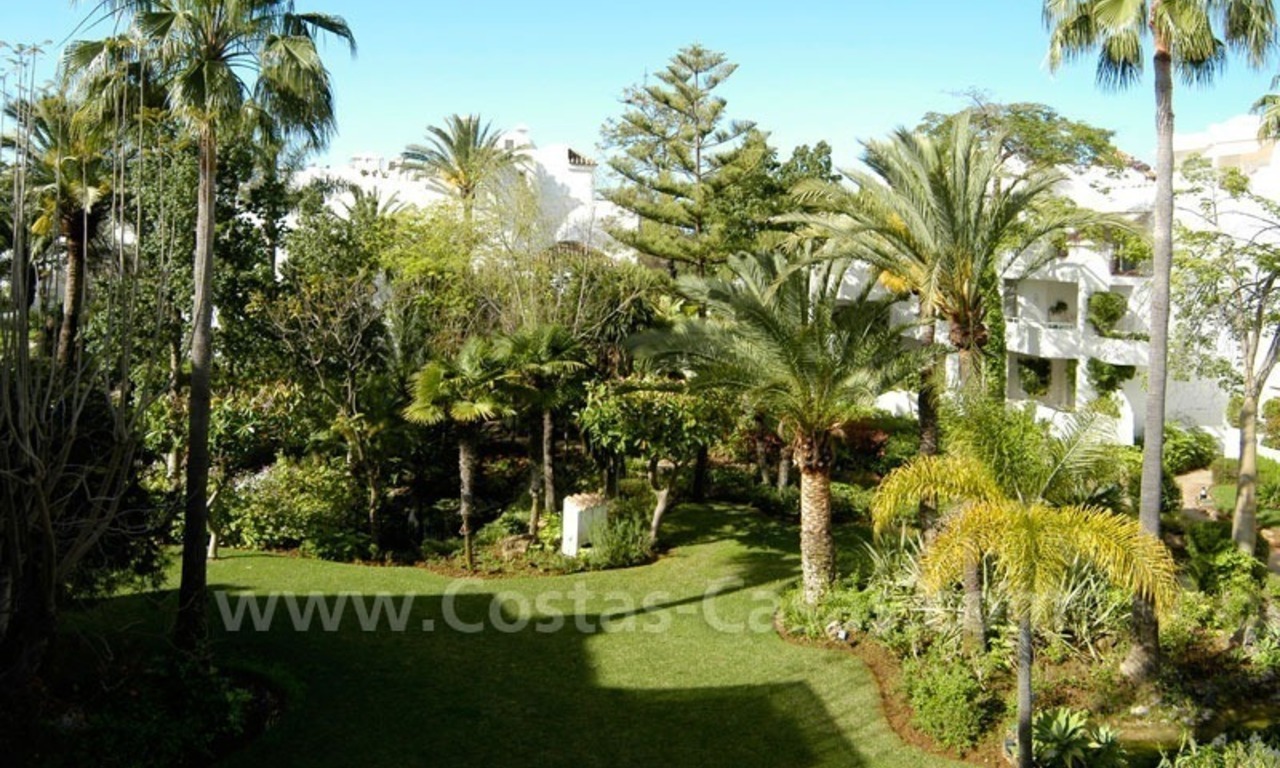 Spacious duplex penthouse apartment to buy on the beachfront complex in Marbella on the Golden Mile 18