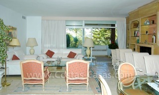 Spacious duplex penthouse apartment to buy on the beachfront complex in Marbella on the Golden Mile 23