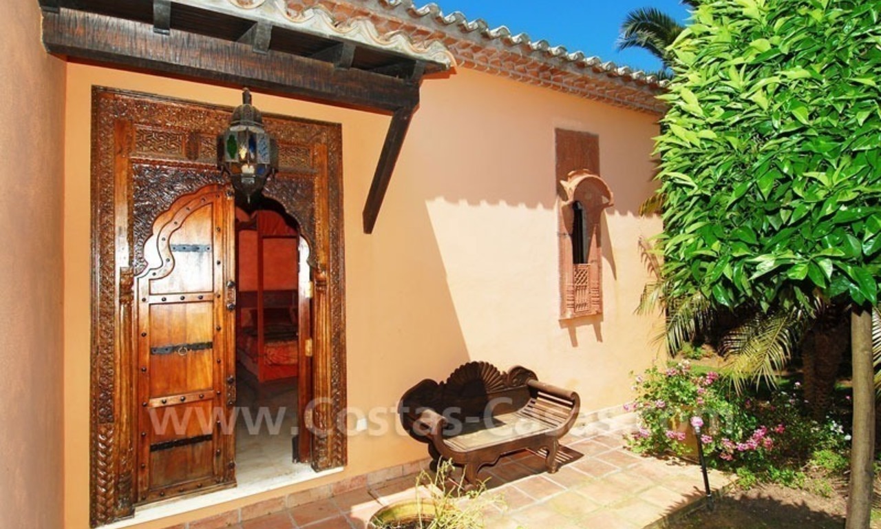 Luxury classical style villa to buy in Sierra Blanca, Marbella 26