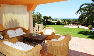 Luxury classical style villa to buy in Sierra Blanca, Marbella 11