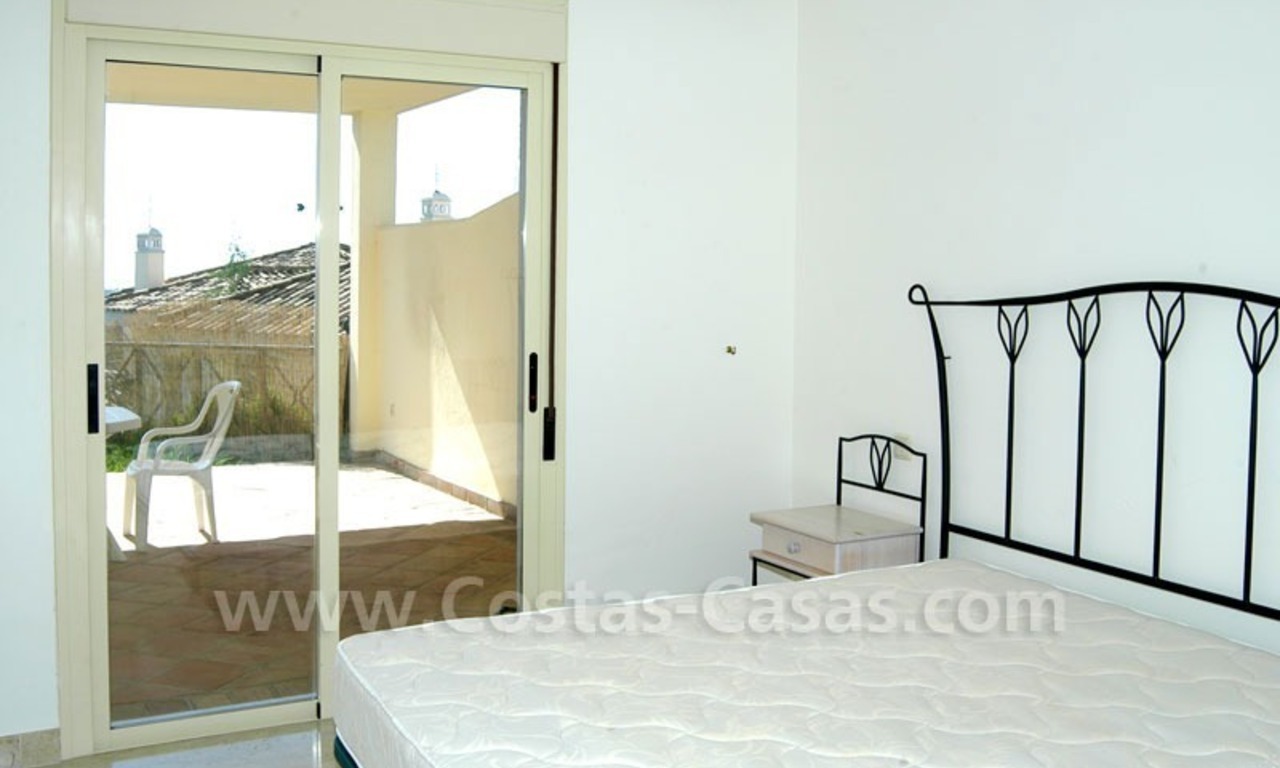 Bargain ground-floor apartment to buy in Marbella – Nueva Andalucía 9