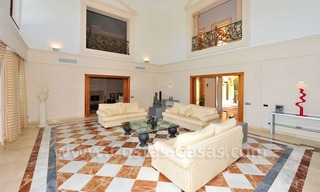 Unique Palladian style mansion for sale in Marbella 9