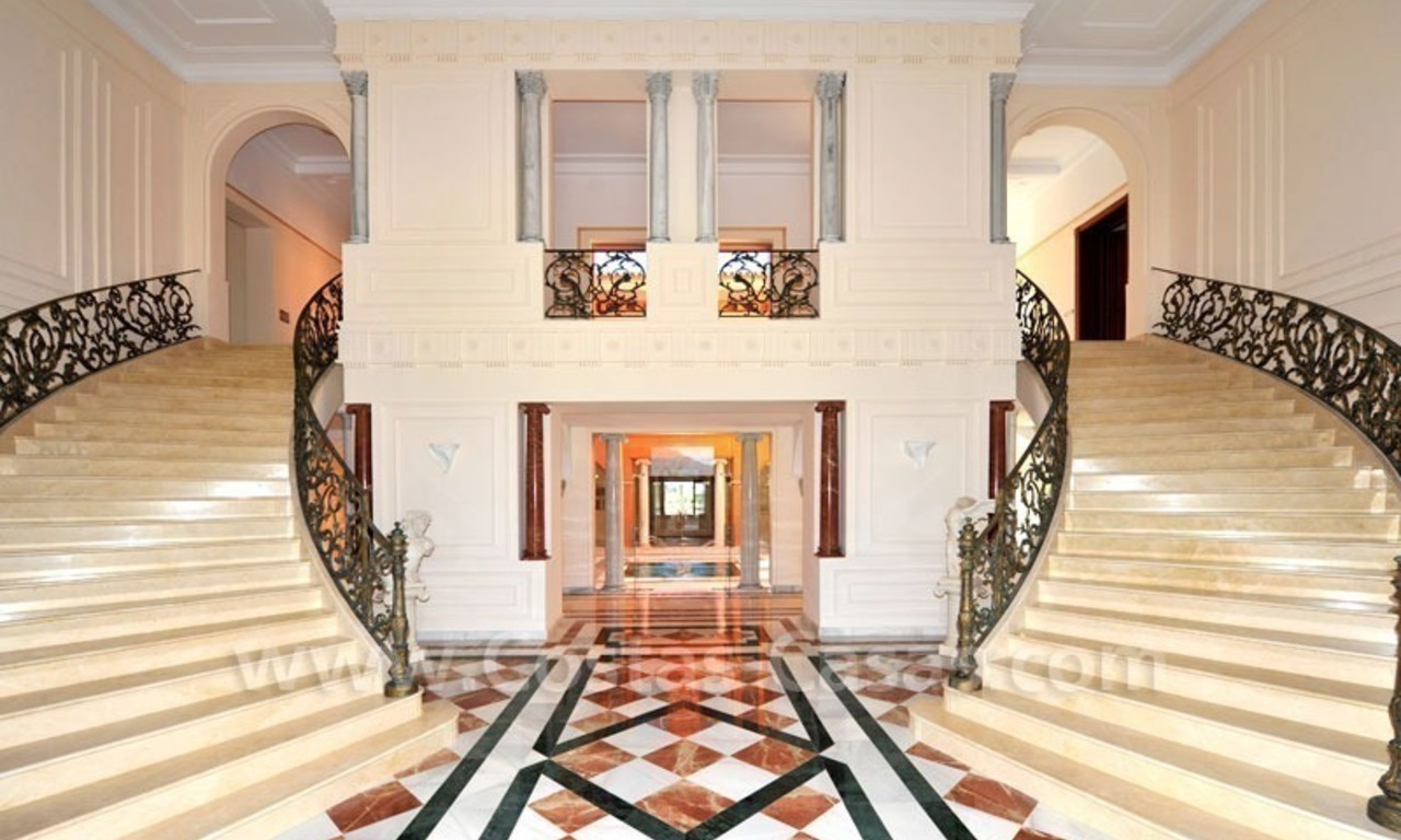 Unique Palladian style mansion for sale in Marbella 5