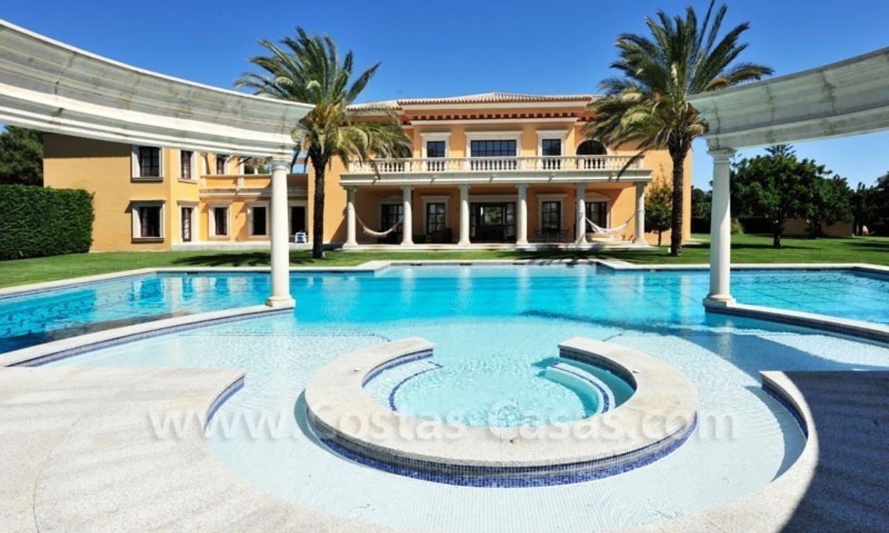Unique Palladian style mansion for sale in Marbella 25