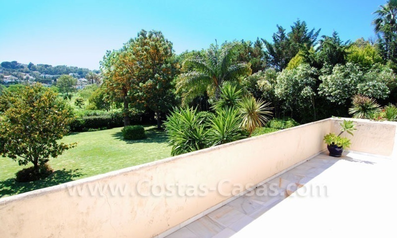 Charming andalusian styled villa for sale on first line golf in Nueva Andalucía, Marbella 22