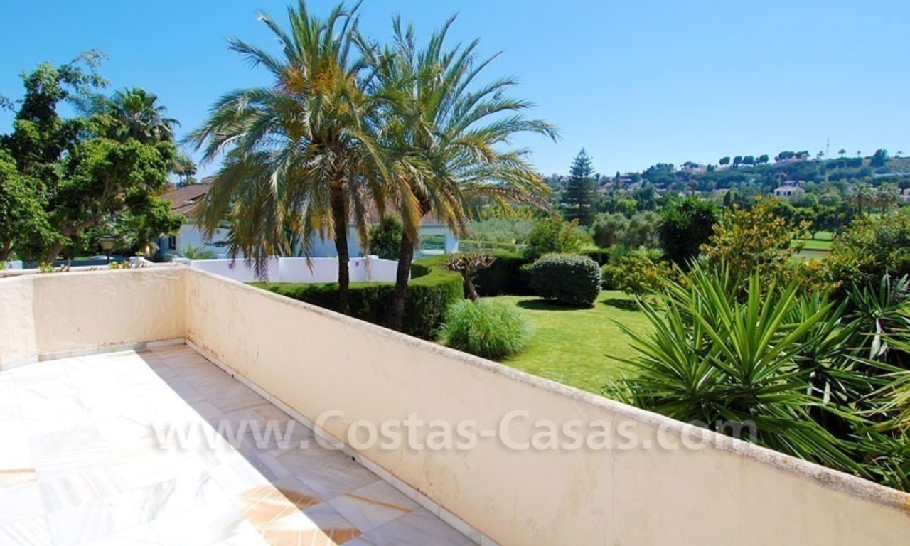 Charming andalusian styled villa for sale on first line golf in Nueva Andalucía, Marbella 21