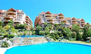 Spacious luxury apartment for sale in Nueva Andalucía, Marbella 12
