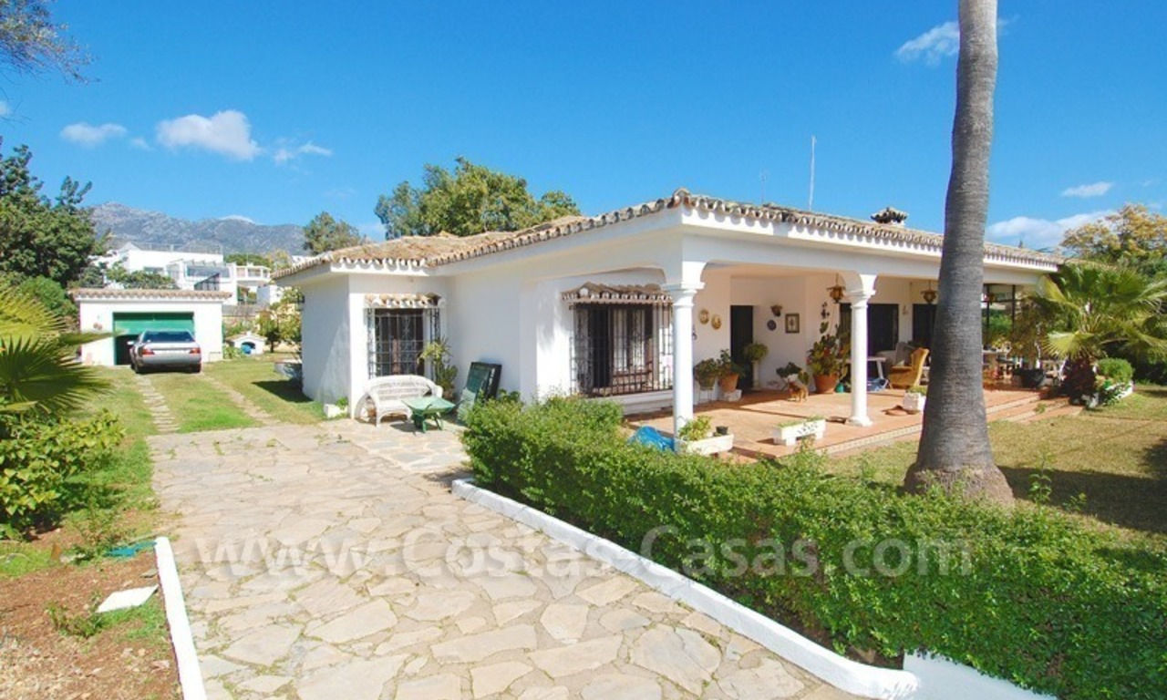Plot with a detached villa for sale in Marbella town centre 5