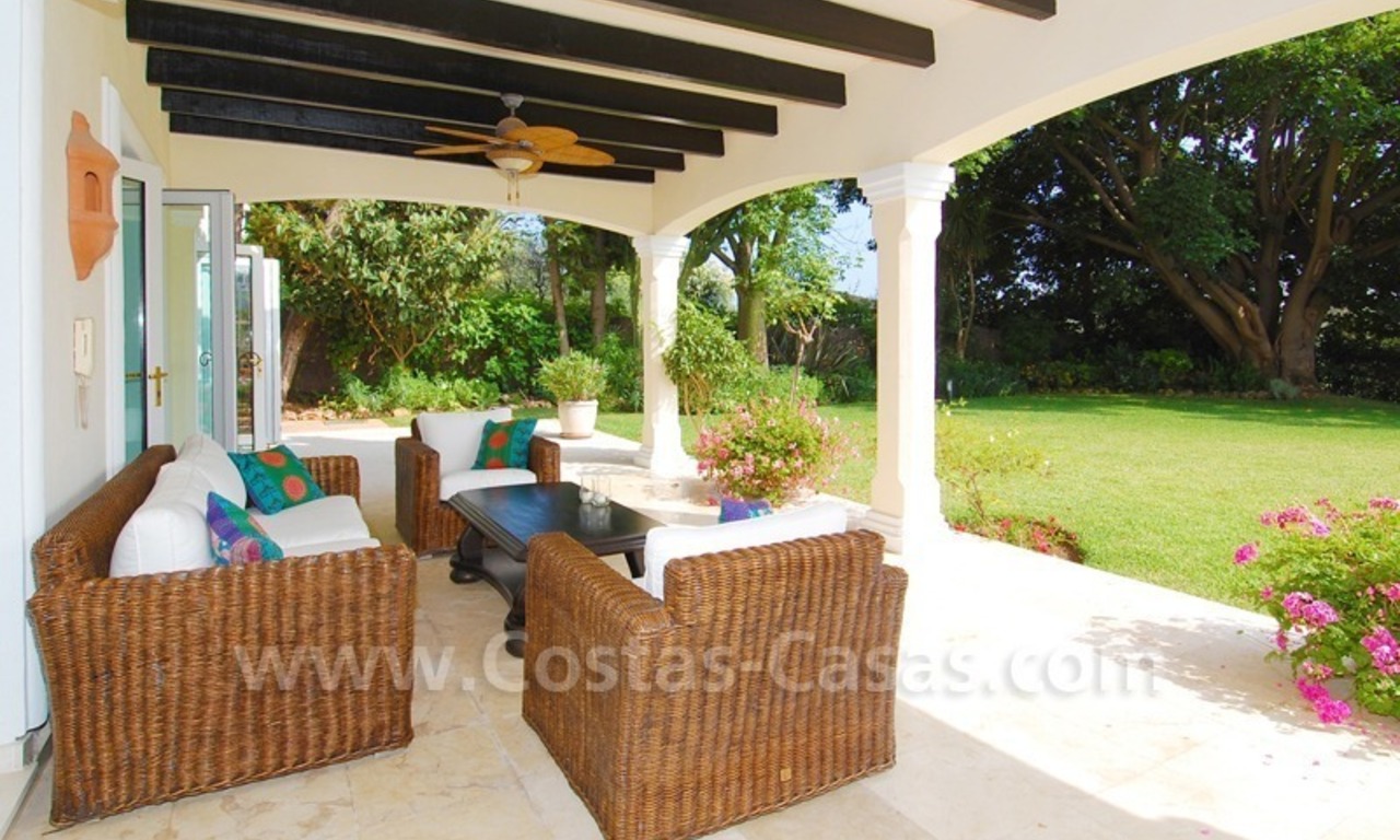 Frontline golf luxury villa for sale in Nueva Andalucia - Marbella 5