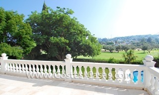 Frontline golf luxury villa for sale in Nueva Andalucia - Marbella 22
